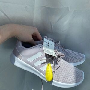 NWT Adidas Women's Cloudfoams in Mauve and White